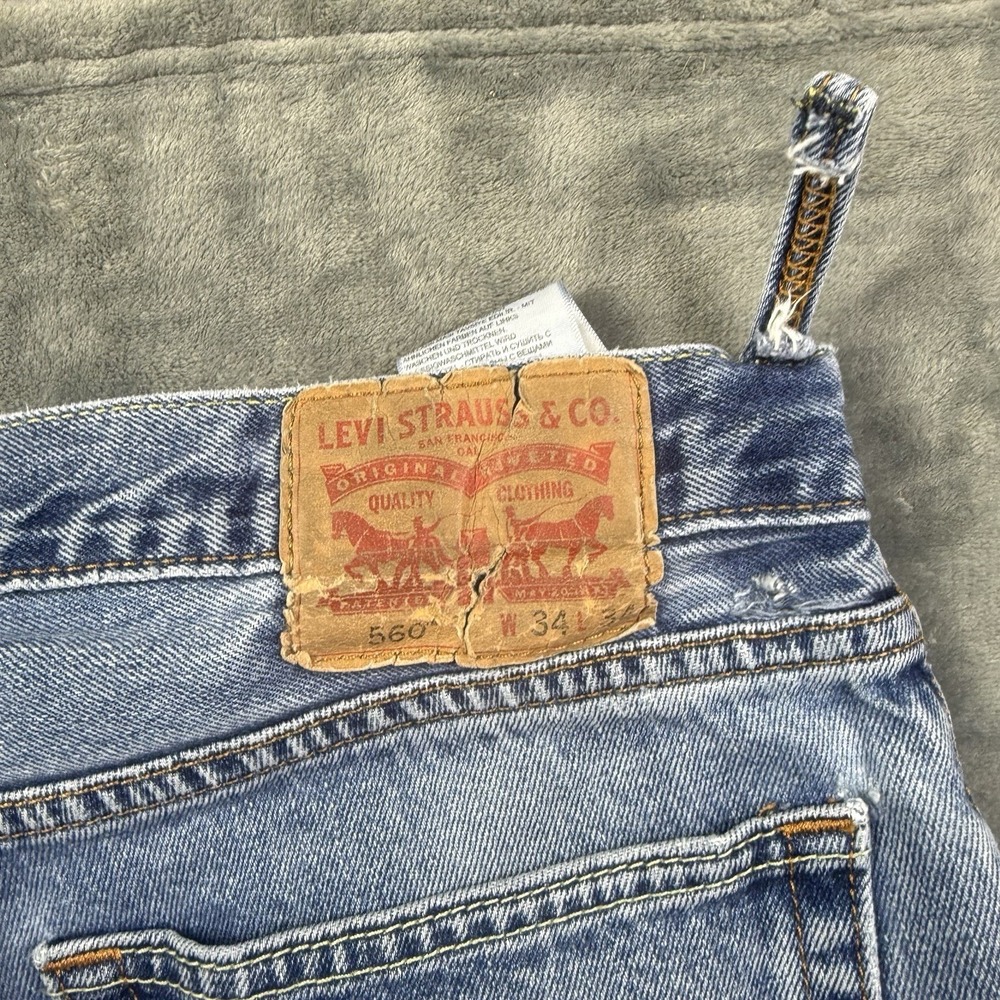 Levis 560 Loose Fit Tapered Leg Jeans Mens 34x34 Medium Blue Denim Five Pocket - Picture 8 of 8
